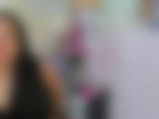 Live cam show with studValerin-Abbi - Small Ass on TeamSkeetLive