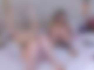 Live cam show with studValerin-Abbi - Small Ass on Camsoda