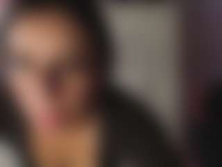 Live cam show with andrea-jones11 - Oil on galaxygirlnitro.com