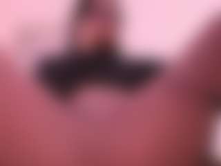 Live cam show with andrea-jones11 - Oil on xxxlivecams.org