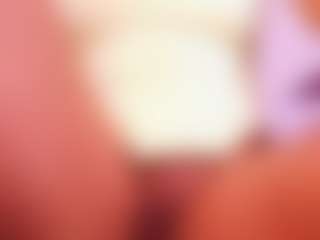 Live cam show with andrea-jones11 - Athletic Public on madthumbs