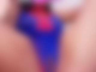 Live cam show with andrea-jones11 - Smoking on Camsoda