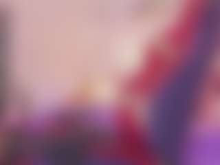 Live cam show with andrea-jones11 - Oil on luckytryst.com