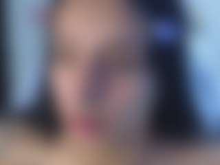 Live cam show with andrea-jones11 - Athletic Public on Streamer API