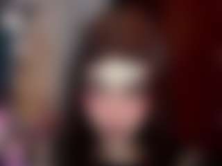 Live cam show with kimMaddie - Spank on SquirtSoMuch