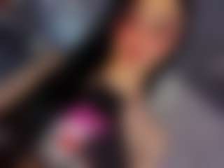 Live cam show with kimMaddie - Tease on liverealitysex.com
