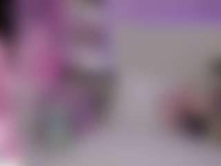 kimMaddie's Live Sex Cam Show