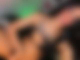 Live cam show with ScarlettOsama - Teen (18+) on infinitiblacc.com