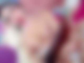 Live cam show with ValeriaRiosQueen - Smoking on StripNow