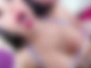 Live cam show with ValeriaRiosQueen - Tease on Camsoda