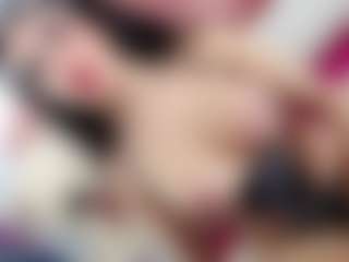 Show de cam en vivo con ValeriaRiosQueen - Anal Toys en Camsoda