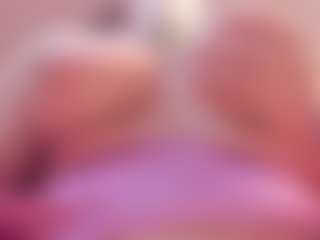 Yiovanna19's Live Sex Cam Show