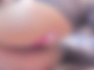 Yiovanna19's Live Sex Cam Show
