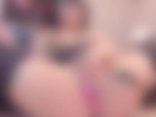 Yiovanna19's Live Sex Cam Show