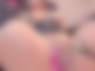 Yiovanna19's Live Sex Cam Show