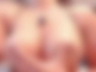 Yiovanna19's Live Sex Cam Show