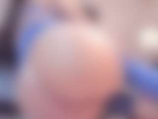 Yiovanna19's Live Sex Cam Show
