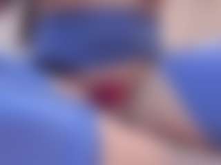 Yiovanna19's Live Sex Cam Show