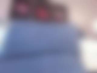 Live cam show with Yiovanna19 - Landingstrip on SinfulBabes