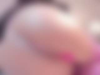 Live cam show with Yiovanna19 - Ahegao on Camsoda