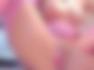 Live cam show with Yiovanna19 - Doggy on madthumbs