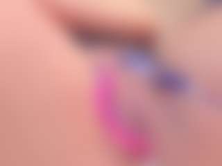 Yiovanna19's Live Sex Cam Show