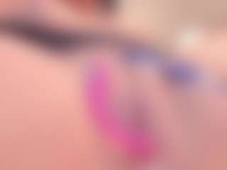 Yiovanna19's Live Sex Cam Show