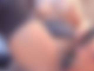 Yiovanna19's Live Sex Cam Show