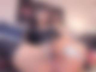 Live cam show with Yiovanna19 - Foot Fetish on camwithhim.com