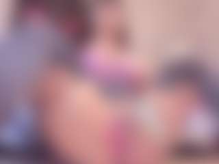 Yiovanna19's Live Sex Cam Show