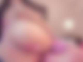 Yiovanna19's Live Sex Cam Show
