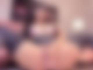 Yiovanna19's Live Sex Cam Show