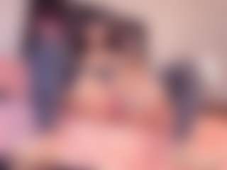 Yiovanna19's Live Sex Cam Show