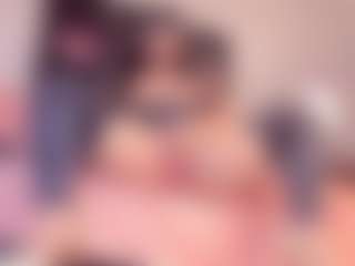 Yiovanna19's Live Sex Cam Show