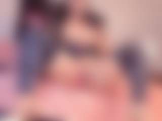Yiovanna19's Live Sex Cam Show