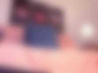 Yiovanna19's Live Sex Cam Show