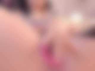 Yiovanna19's Live Sex Cam Show