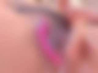 Yiovanna19's Live Sex Cam Show