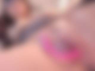 Yiovanna19's Live Sex Cam Show