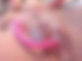 Yiovanna19's Live Sex Cam Show