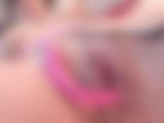 Yiovanna19's Live Sex Cam Show