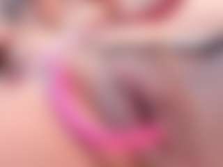Yiovanna19's Live Sex Cam Show