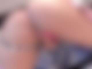 Yiovanna19's Live Sex Cam Show