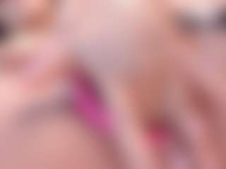 Yiovanna19's Live Sex Cam Show