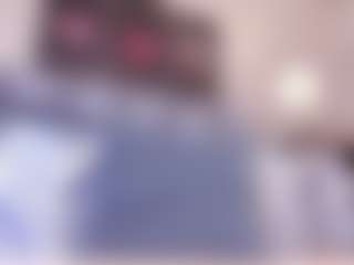Live cam show with Yiovanna19 - Landingstrip on TeamSkeetLive