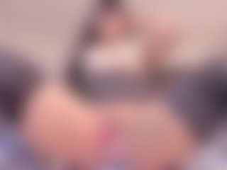 Show live cam dengan Yiovanna19 - Squirt Toys di Camsoda