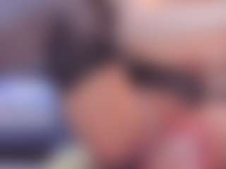 Yiovanna19's Live Sex Cam Show