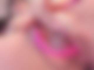 Yiovanna19's Live Sex Cam Show