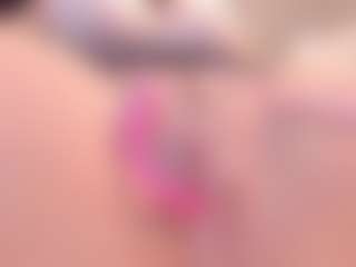 Yiovanna19's Live Sex Cam Show