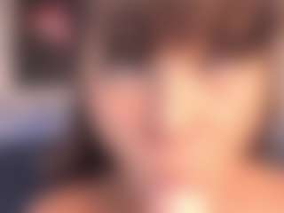 Yiovanna19's Live Sex Cam Show